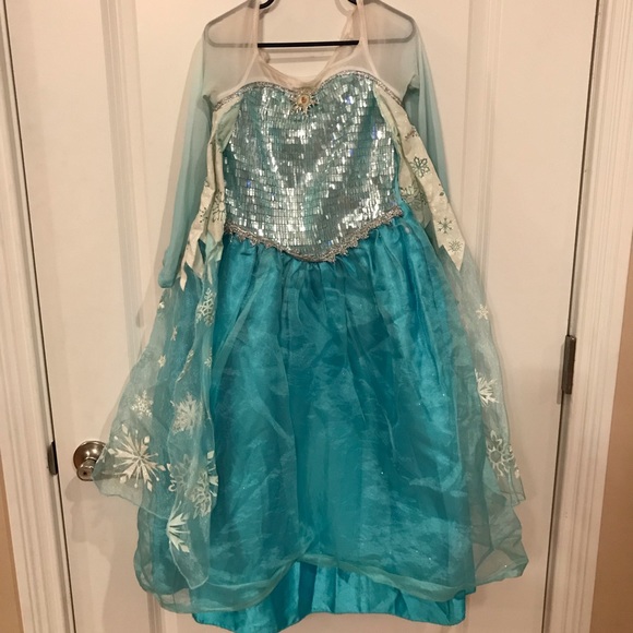 Disney Other - Disney Store Elsa Dress Size 5/6 and Accessories